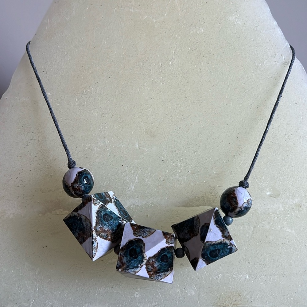 Chunky Wearable Art Statement Necklace 🖤 NWT